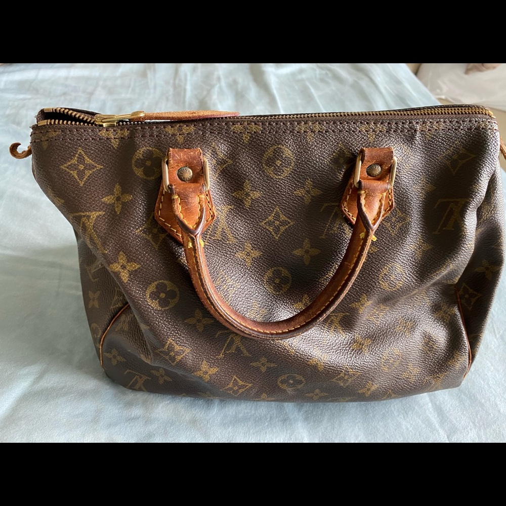 Louis Vuitton speedy 30